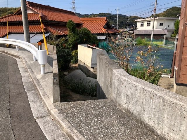 長行西一丁目土地 現地写真（前面道路含む現地写真）
