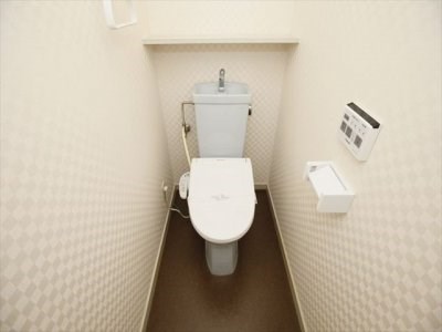 サンパーク嵐山 内観写真（トイレ）