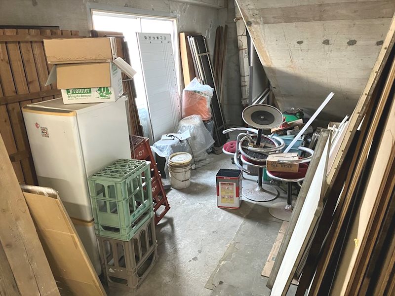 八幡東区西本町事務所 1階