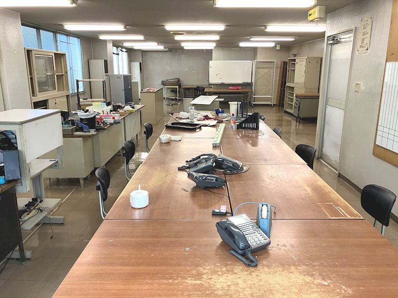 八幡東区西本町事務所 2階