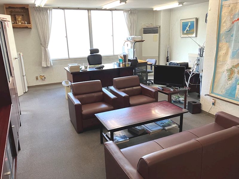八幡東区西本町事務所 3階