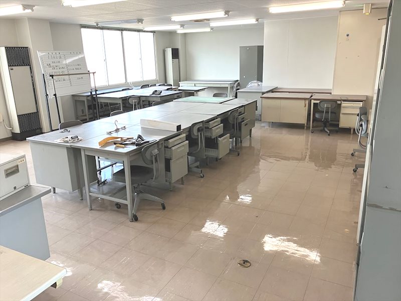 八幡東区西本町事務所 4階
