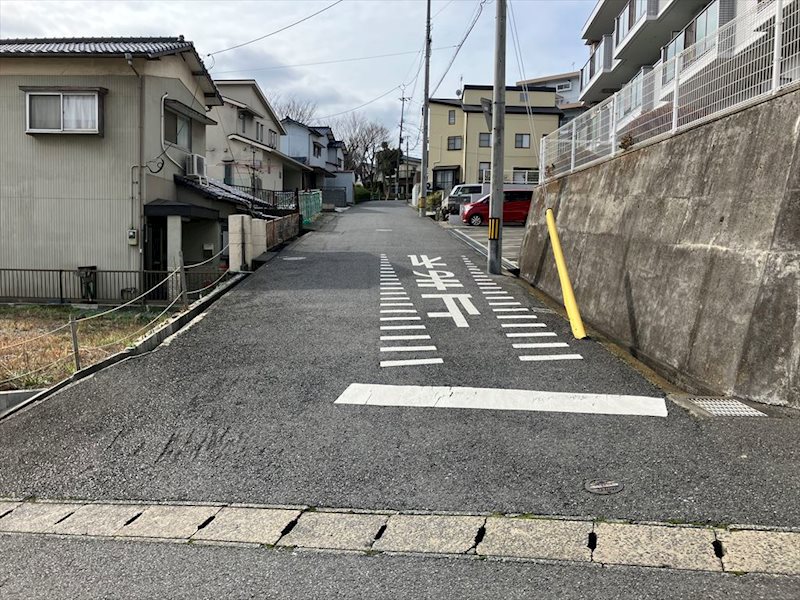 トーカンマンション東大谷 前面道路