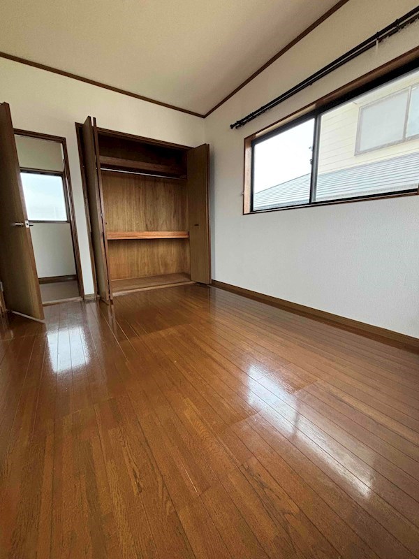 守恒一丁目戸建て 2階洋室