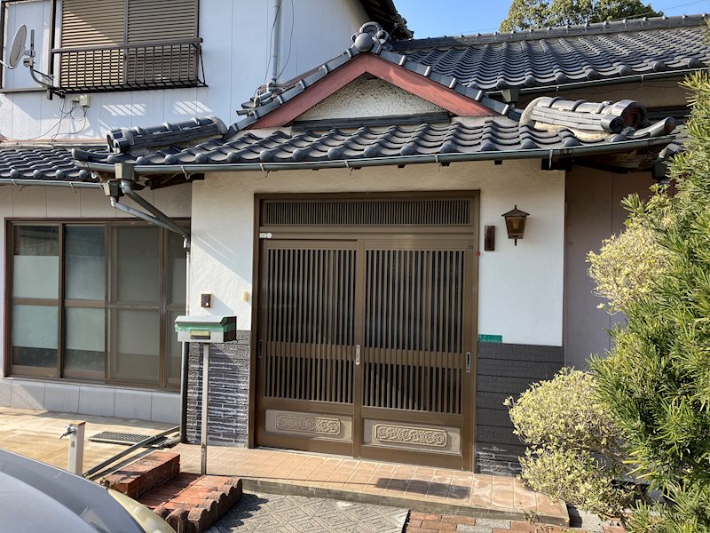 荒手二丁目一戸建 玄関