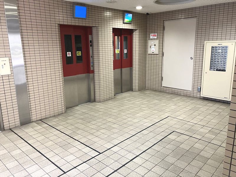アーベインルネス大手町 エントランス