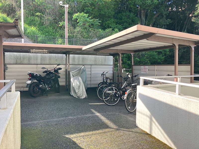 リヴィエール日吉台Ⅱ 駐輪場