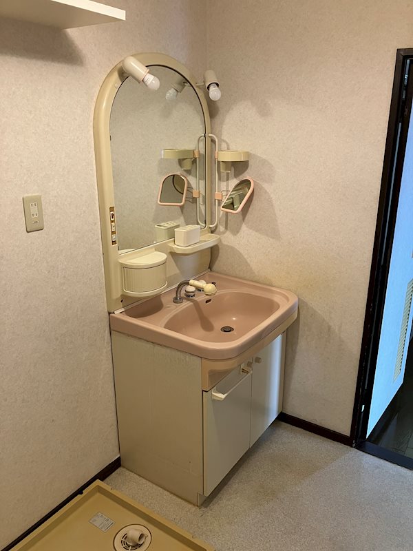 アンビエント小倉 洗面化粧台