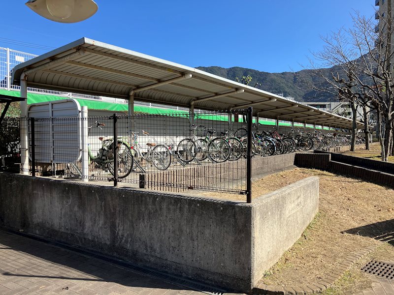 アンビエント小倉 駐輪場
