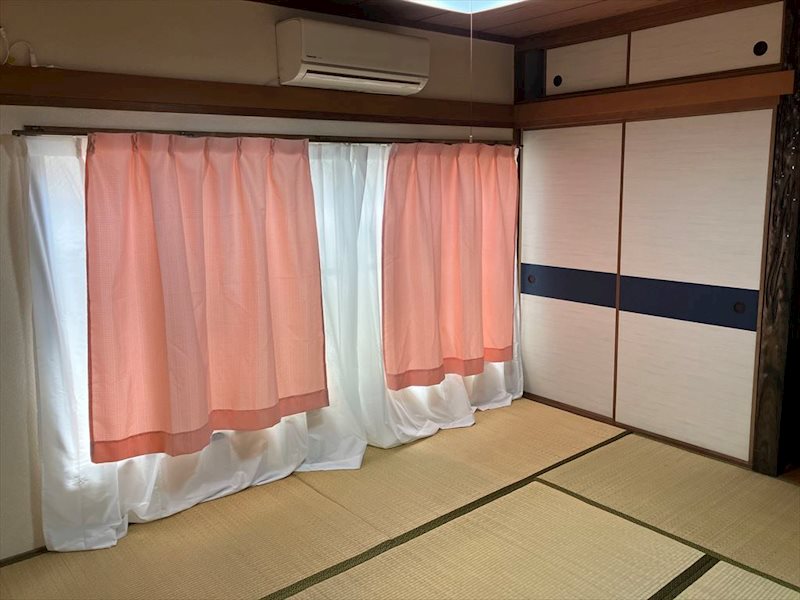 西日本サンハイツ 和室